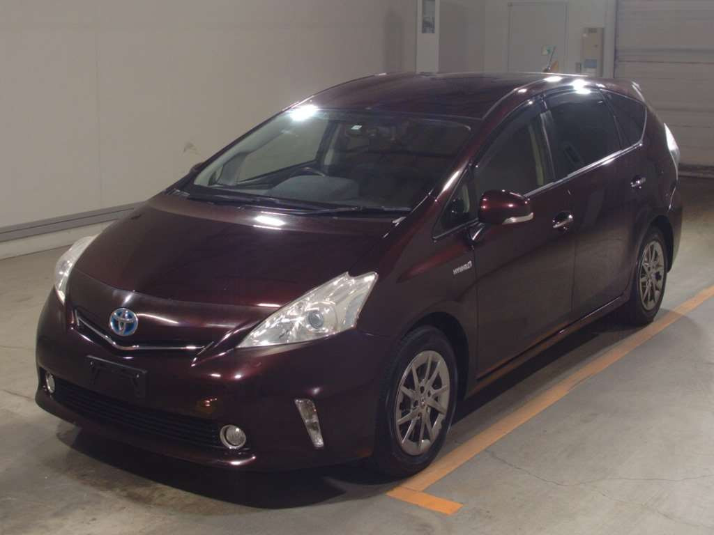 2013 Toyota Prius alpha ZVW40W[0]