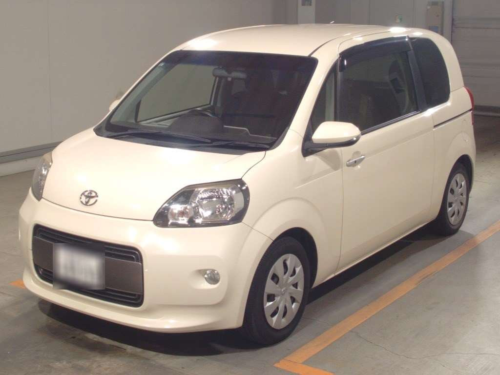 2015 Toyota Porte NSP141[0]