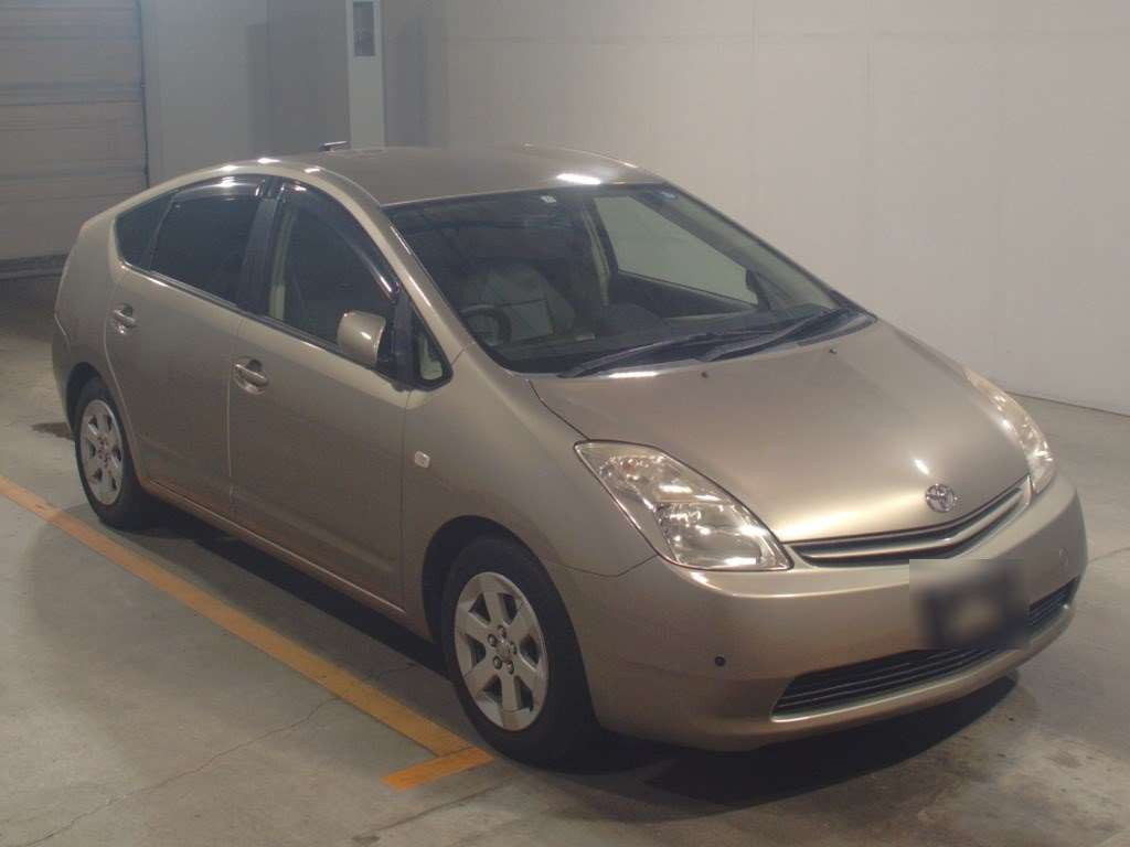 2003 Toyota Prius NHW20[2]