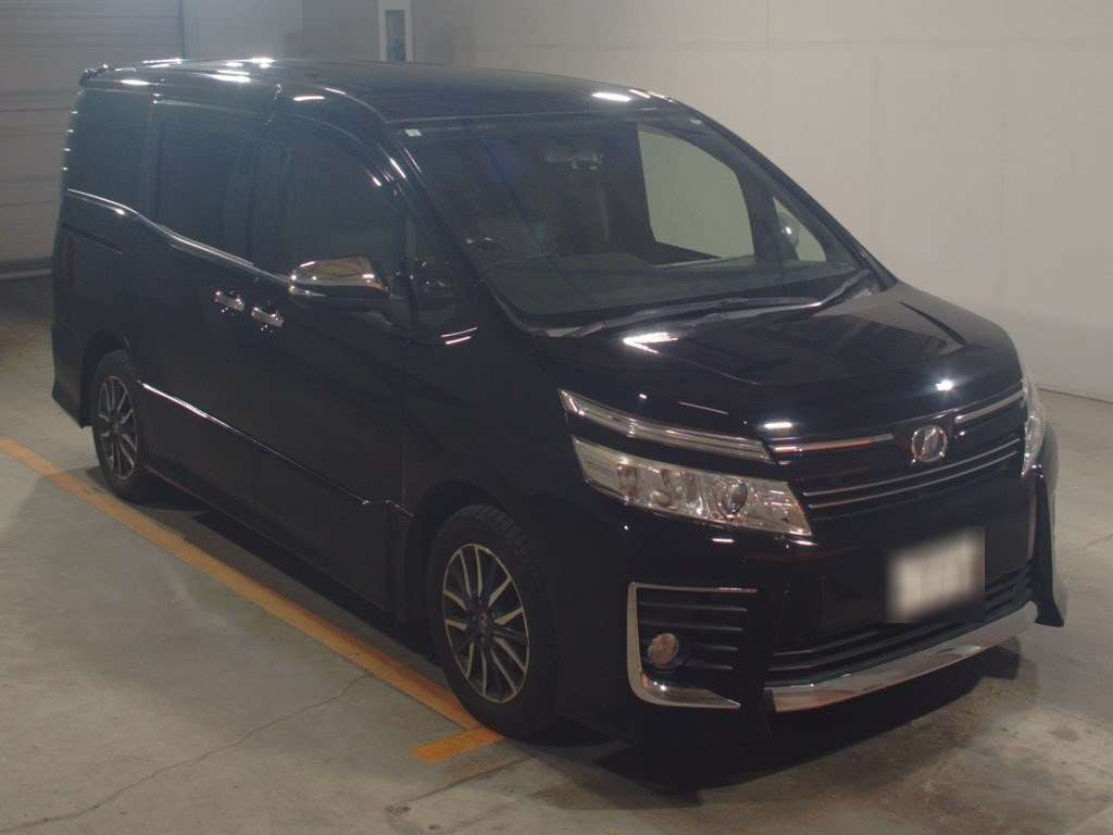 2015 Toyota Voxy ZRR80W[2]