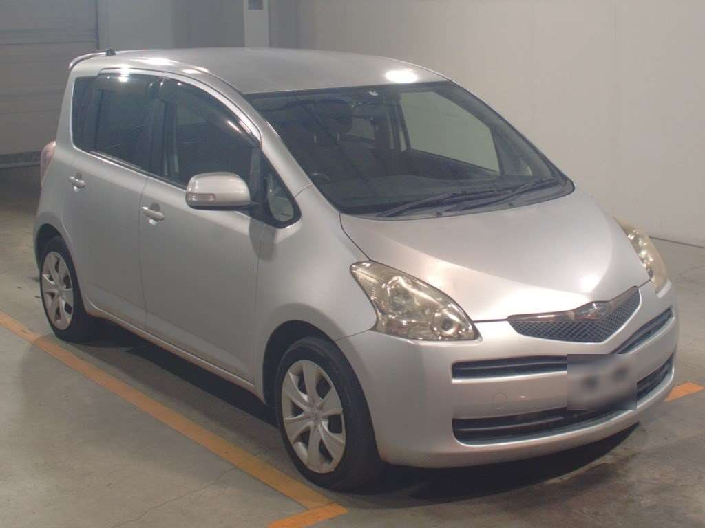 2009 Toyota Ractis NCP100[2]