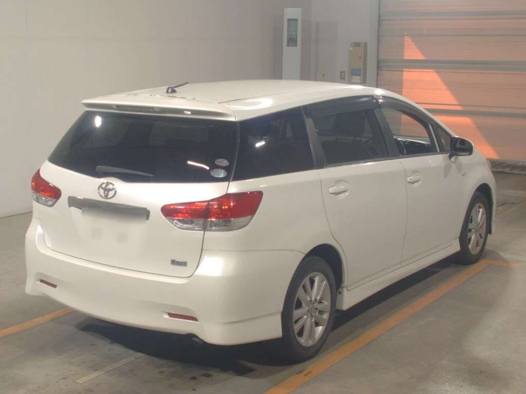 2010 Toyota Wish ZGE20W[1]