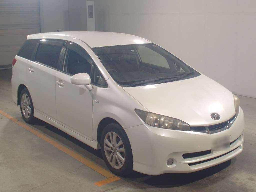 2010 Toyota Wish ZGE20W[2]