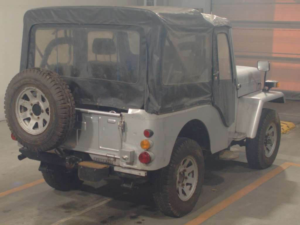 1992 Mitsubishi Jeep J53[1]