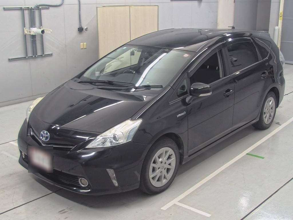 2012 Toyota Prius alpha ZVW41W[0]