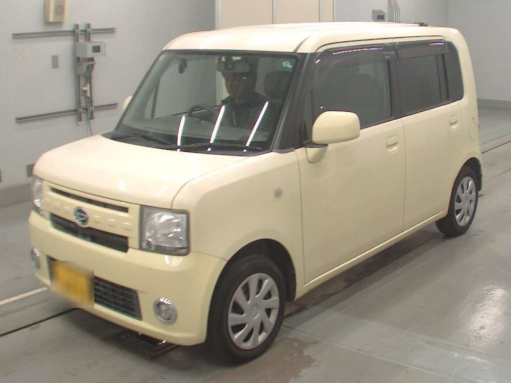 2011 Daihatsu Move Conte L585S[0]