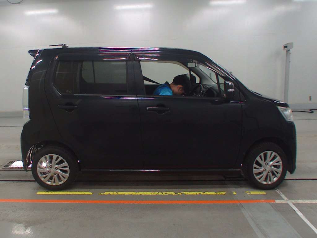 2014 Suzuki WAGON R STINGRAY MH44S[2]