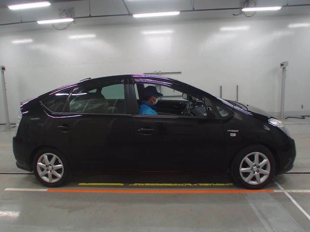 2008 Toyota Prius NHW20[2]