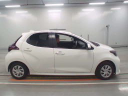 2020 Toyota YARIS