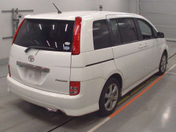 2006 Toyota Isis