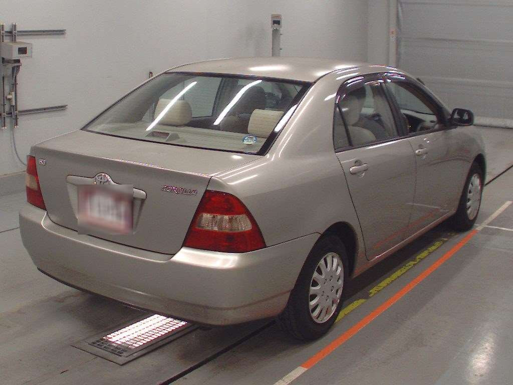 2001 Toyota Corolla Sedan NZE121[1]