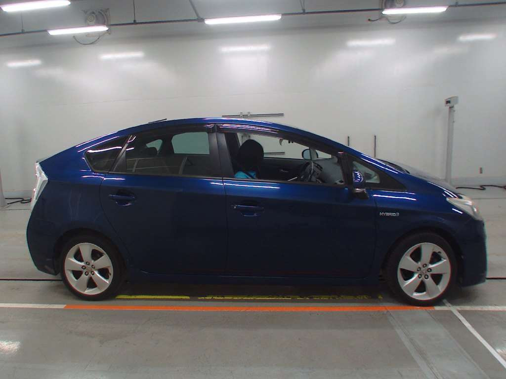 2009 Toyota Prius ZVW30[2]