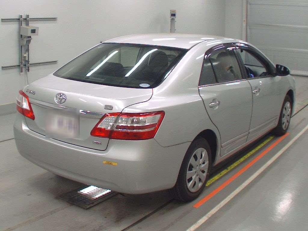 2013 Toyota Premio ZRT260[1]