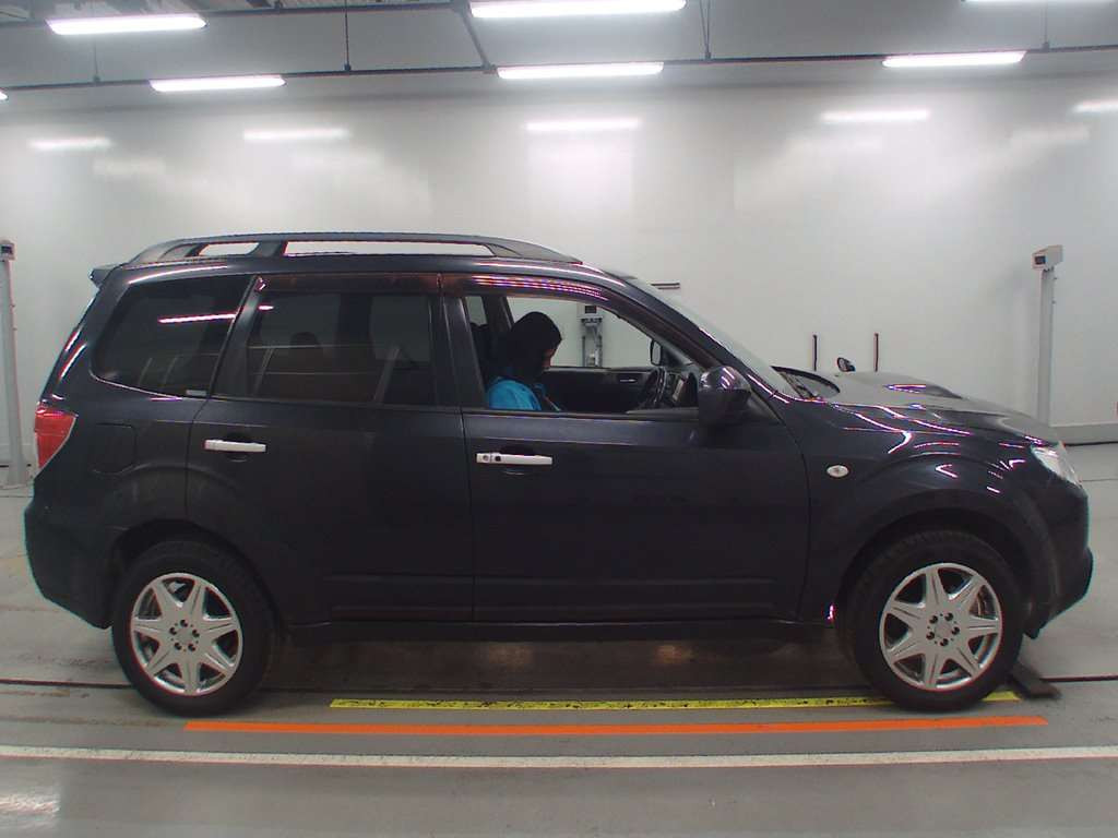 2010 Subaru Forester SH5[2]