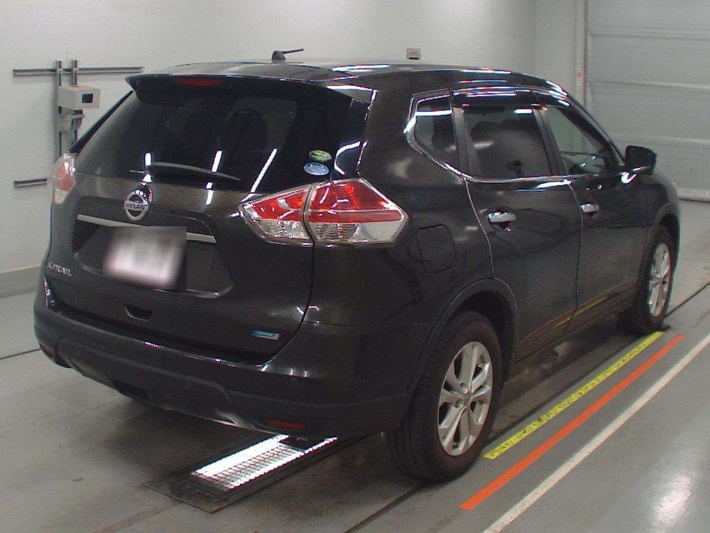 2013 Nissan X-Trail NT32[1]