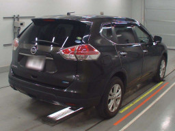 2013 Nissan X-Trail