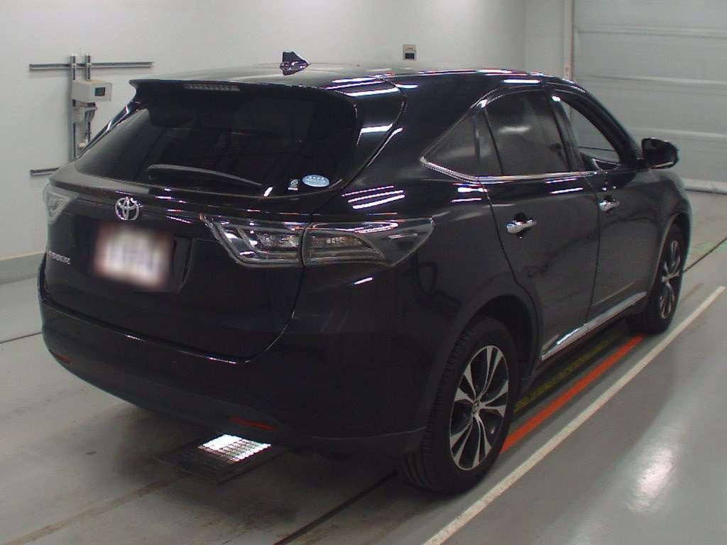 2015 Toyota Harrier ZSU60W[1]