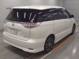 2014 Toyota Estima