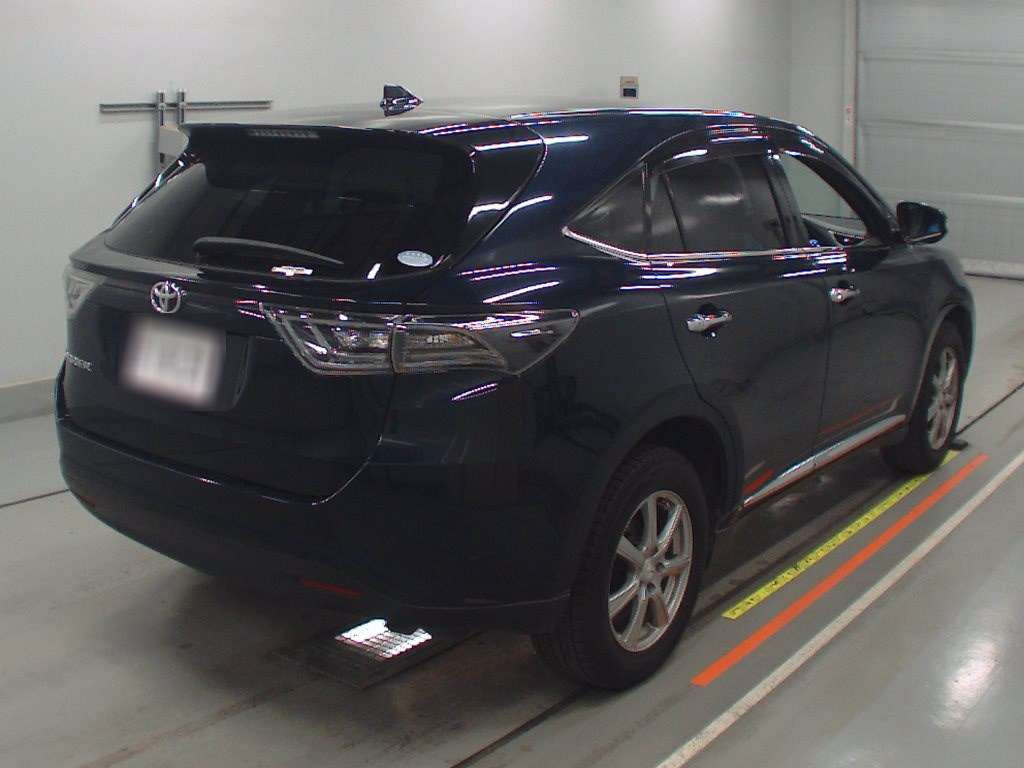 2016 Toyota Harrier ZSU60W[1]