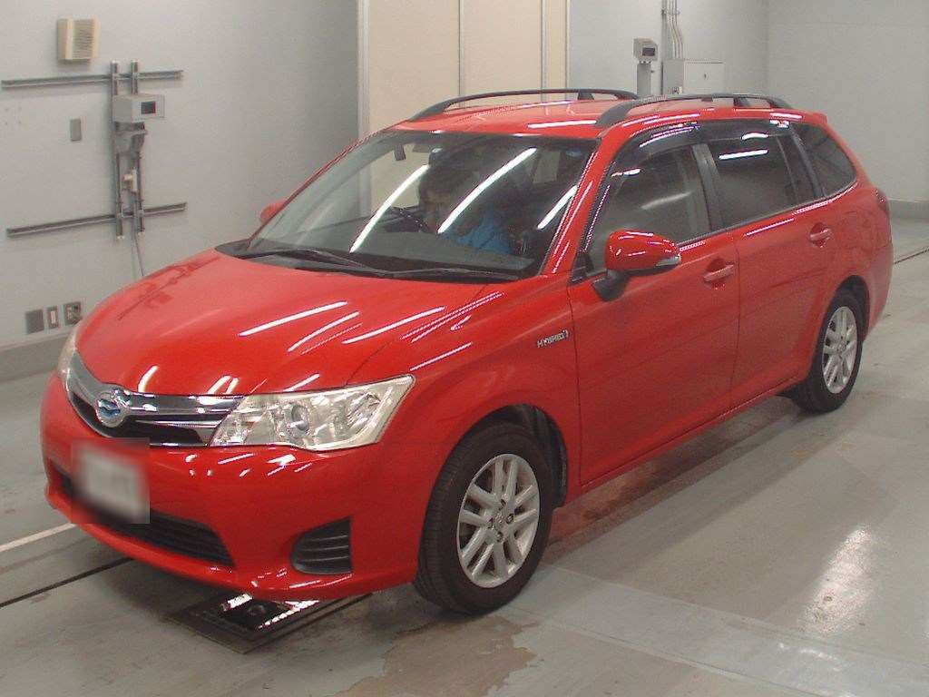 2013 Toyota Corolla Fielder NKE165G[0]