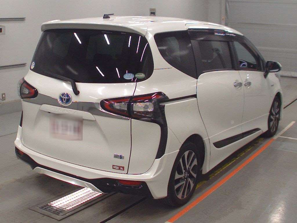 2017 Toyota Sienta NHP170G[1]