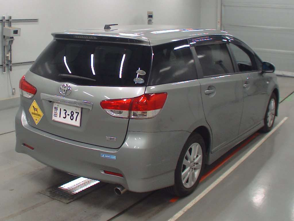 2009 Toyota Wish ZGE20W[1]