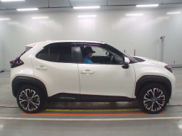 2021 Toyota YARIS CROSS