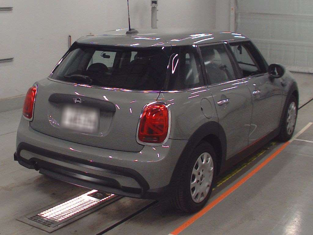 2022 Mini MINI XU15MW[1]