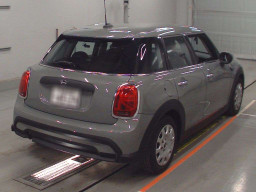 2022 Mini MINI