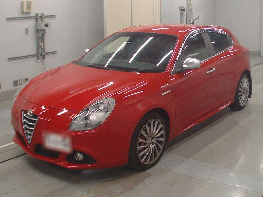 2015 Alfa Romeo Giulietta 940141[0]