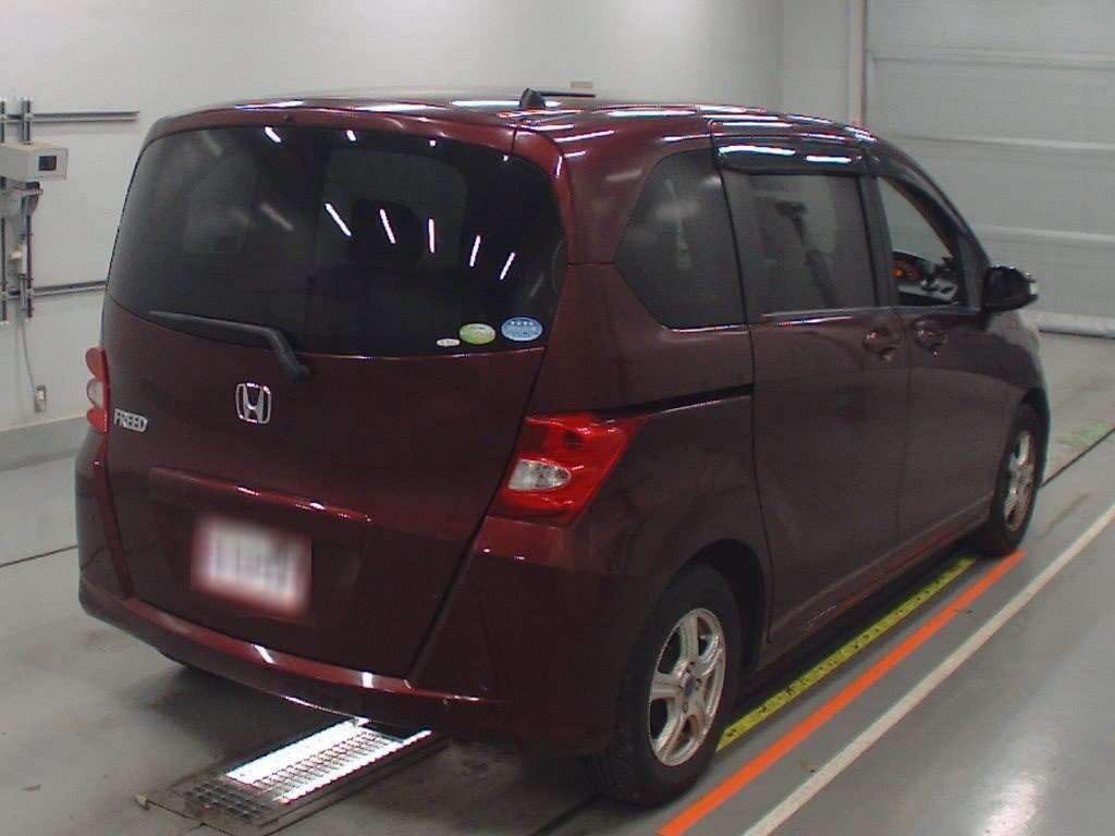 2009 Honda Freed GB3[1]