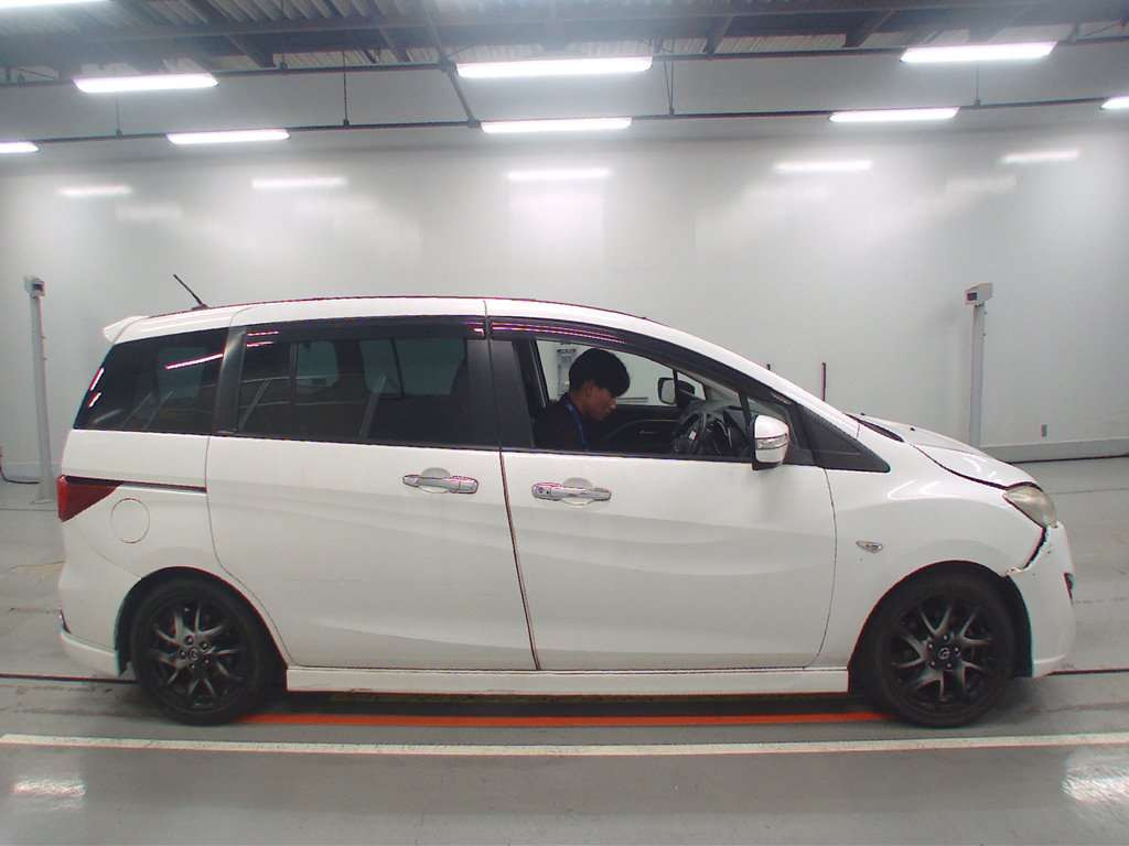 2013 Mazda Premacy CWFFW[2]