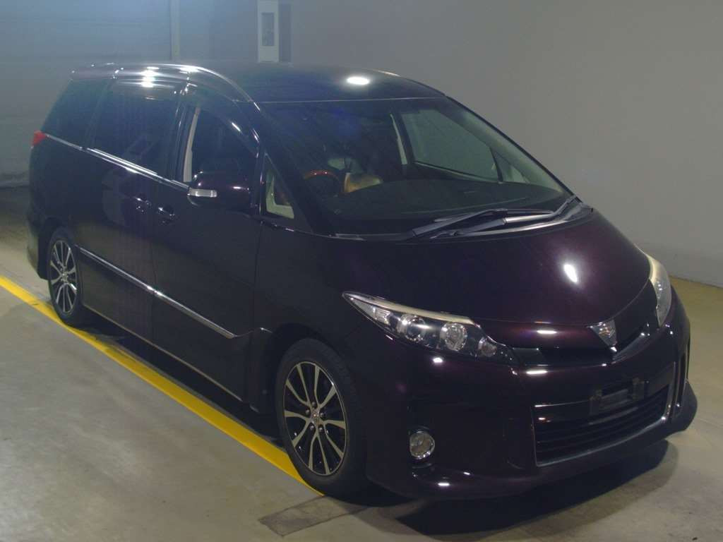 2015 Toyota Estima ACR50W[2]