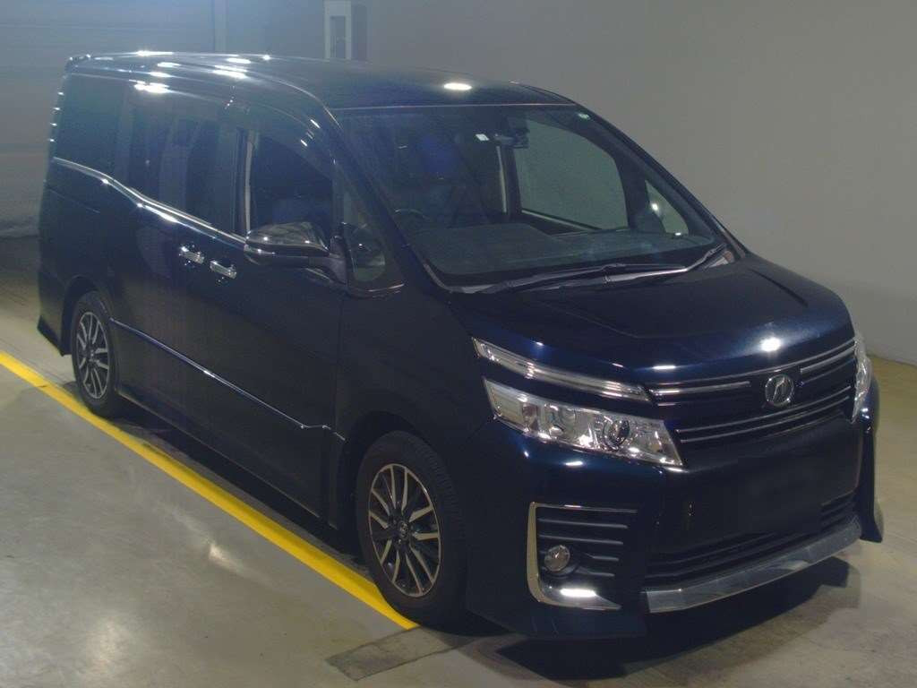 2016 Toyota Voxy ZRR80W[2]