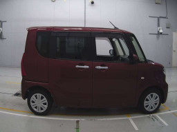 2019 Daihatsu Tanto