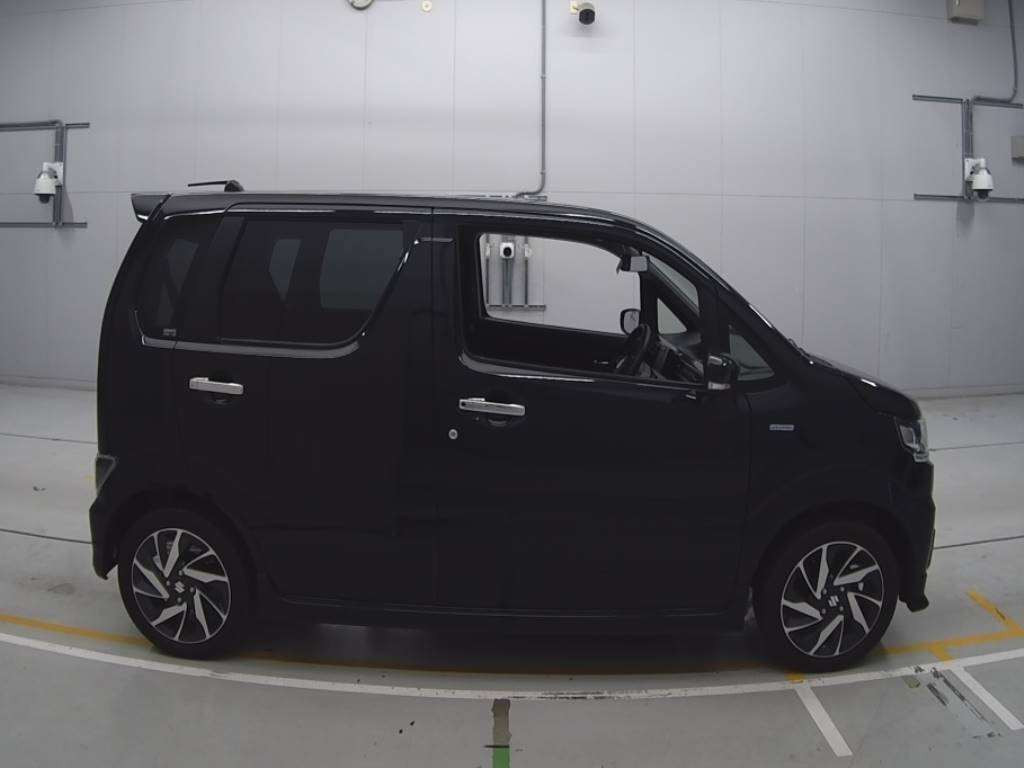 2022 Suzuki WAGON R Custom Z MH95S[2]