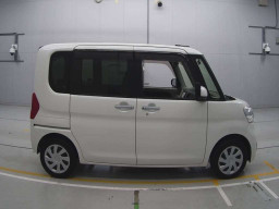 2014 Daihatsu Tanto