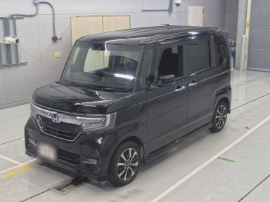 2017 Honda N-BOX CUSTOM