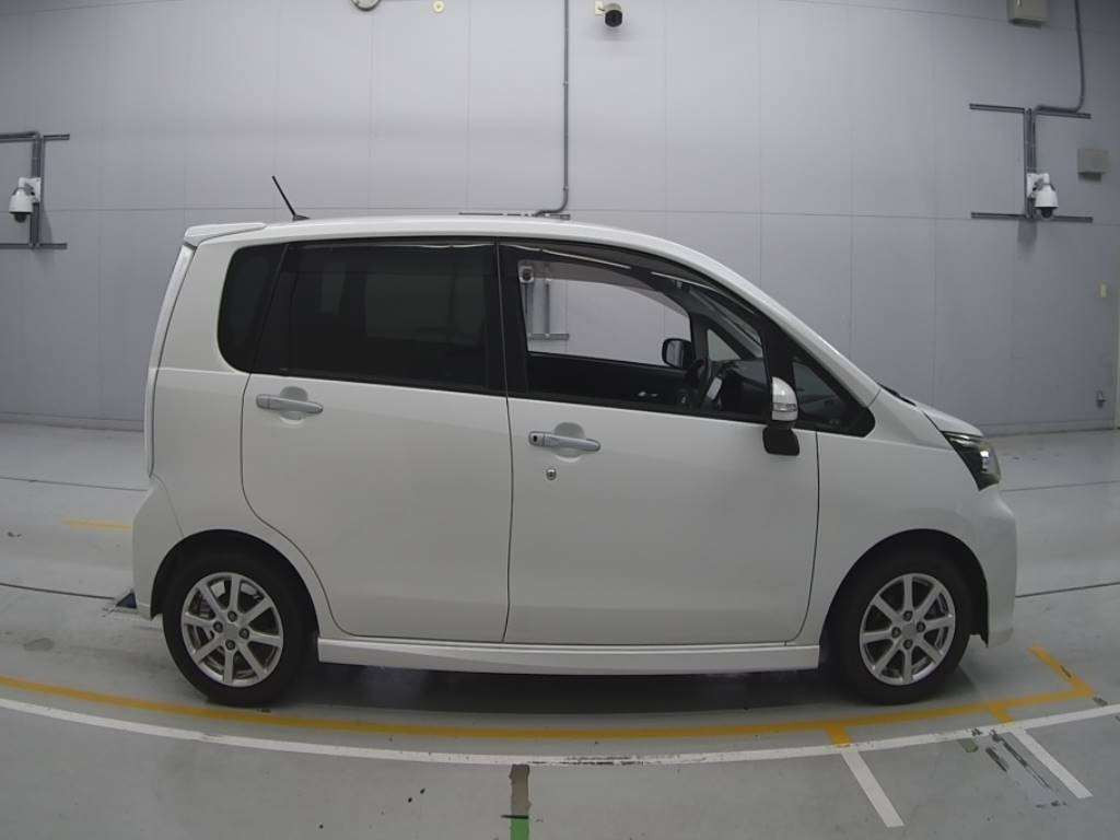 2013 Daihatsu Move LA100S[2]