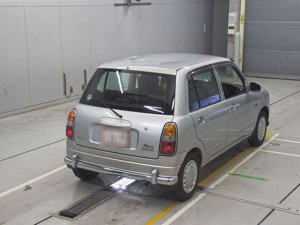 1999 Daihatsu Miragino L700S[1]