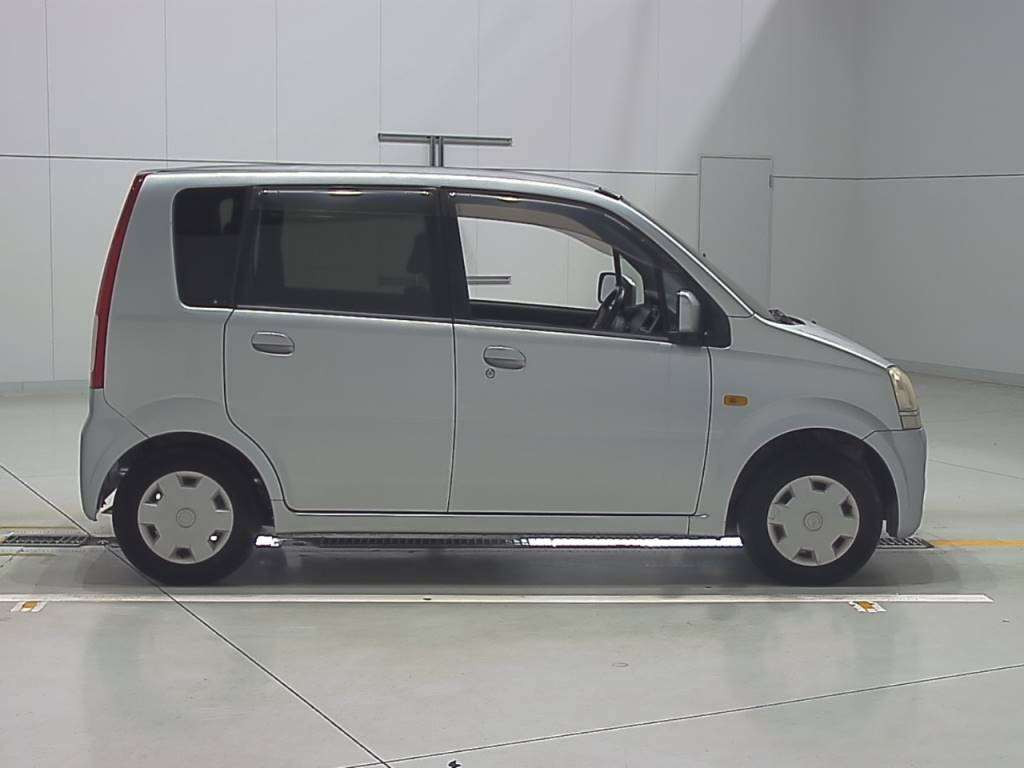 2006 Daihatsu Move L150S[2]