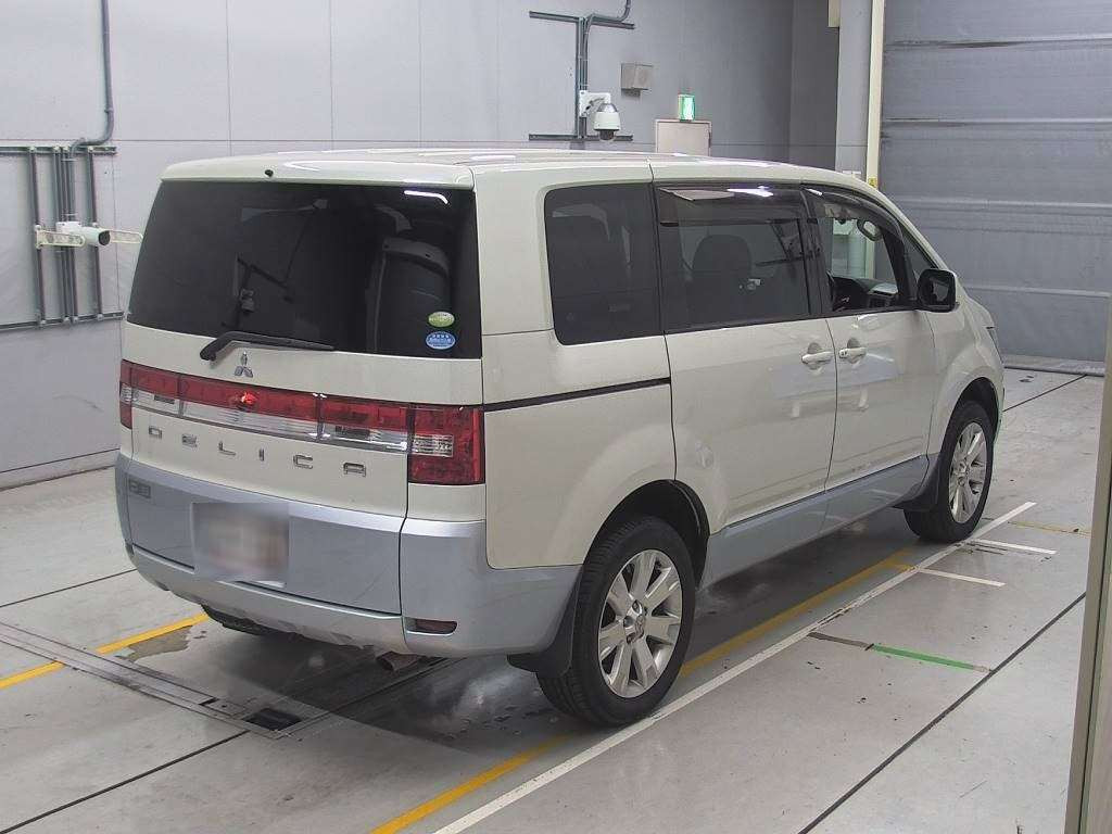 2008 Mitsubishi Delica D5 CV5W[1]