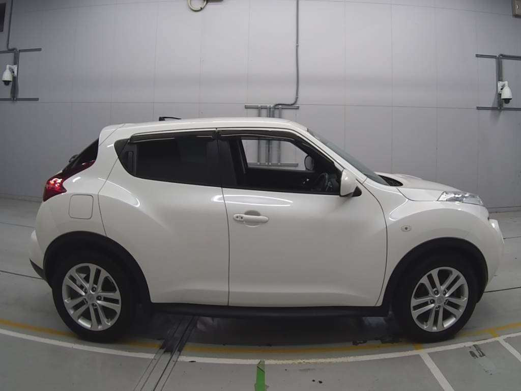 2013 Nissan JUKE YF15[2]