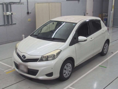 2013 Toyota Vitz