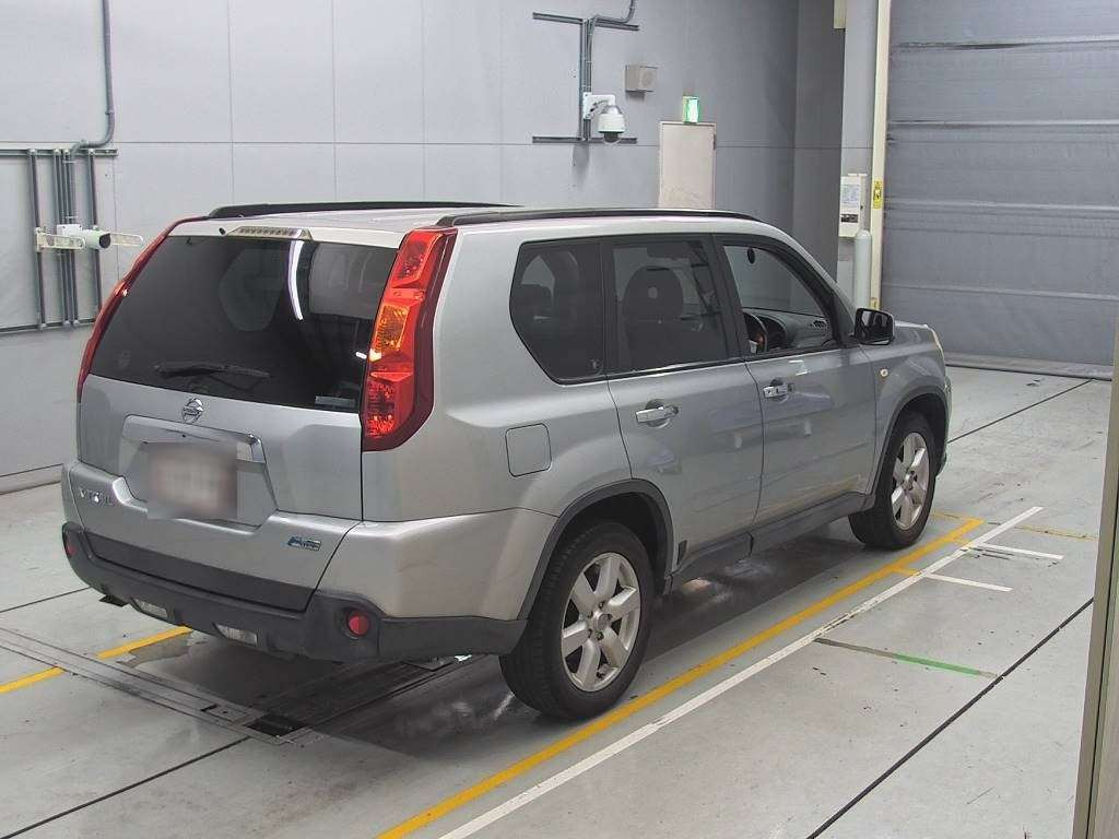 2011 Nissan X-Trail DNT31[1]