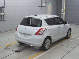 2012 Suzuki Swift