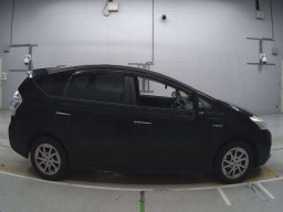 2013 Toyota Prius alpha