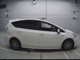 2012 Toyota Prius alpha