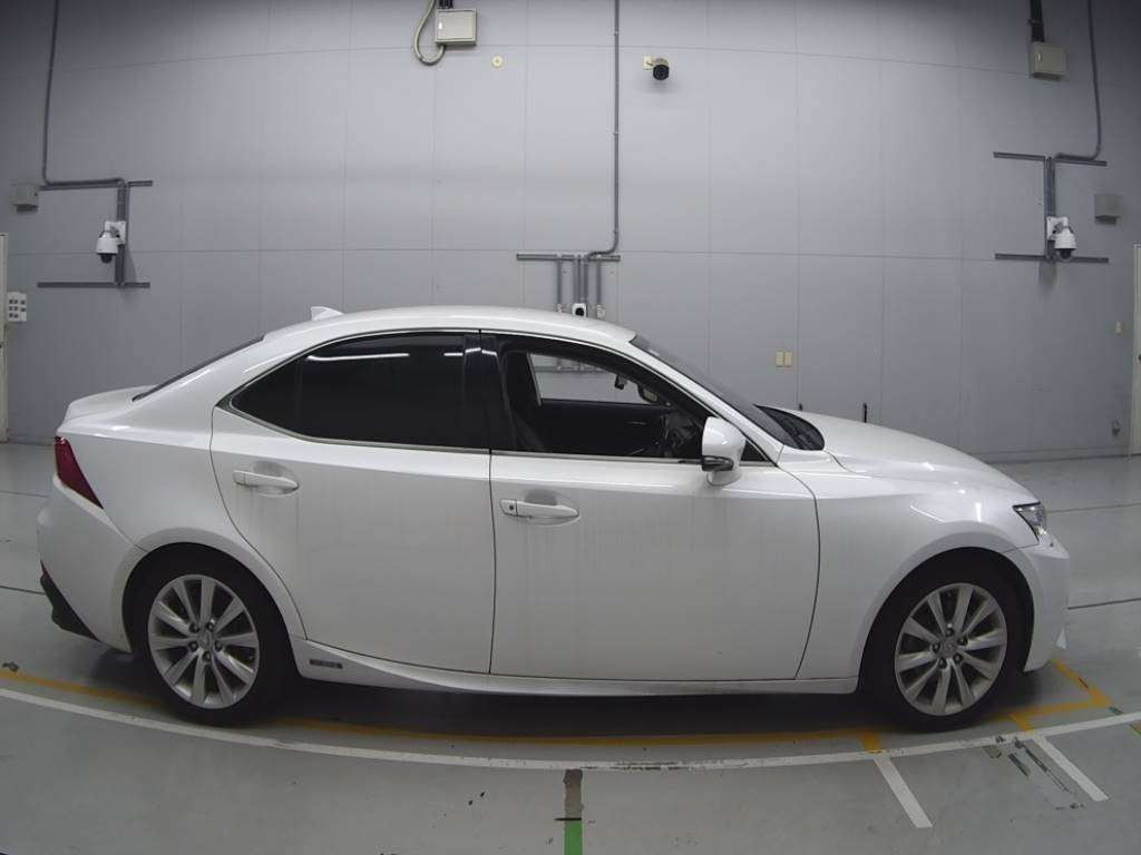 2013 Lexus IS AVE30[2]