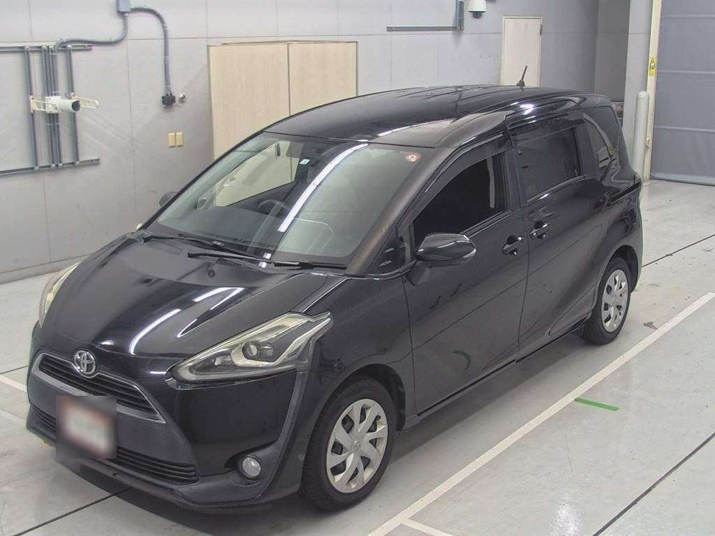 2016 Toyota Sienta NSP170G[0]